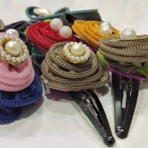 Use of Zipper for making accessories in Fashion Designing